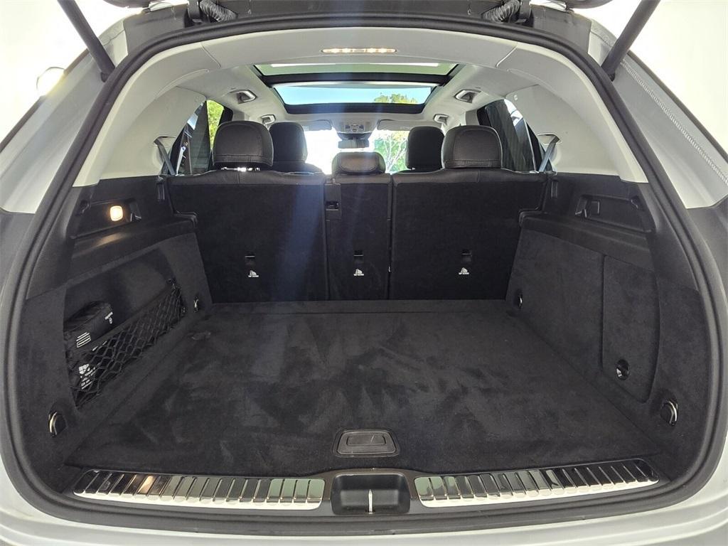 used 2021 Mercedes-Benz GLE 450 car, priced at $37,988