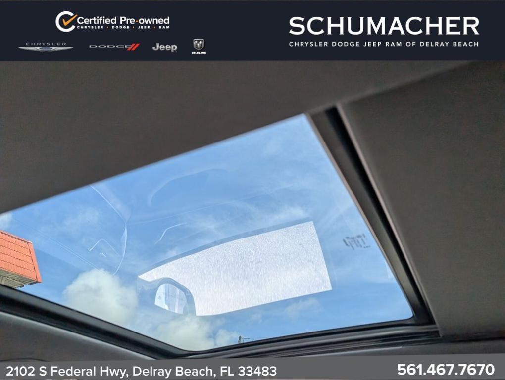 used 2024 Jeep Grand Cherokee car, priced at $39,777