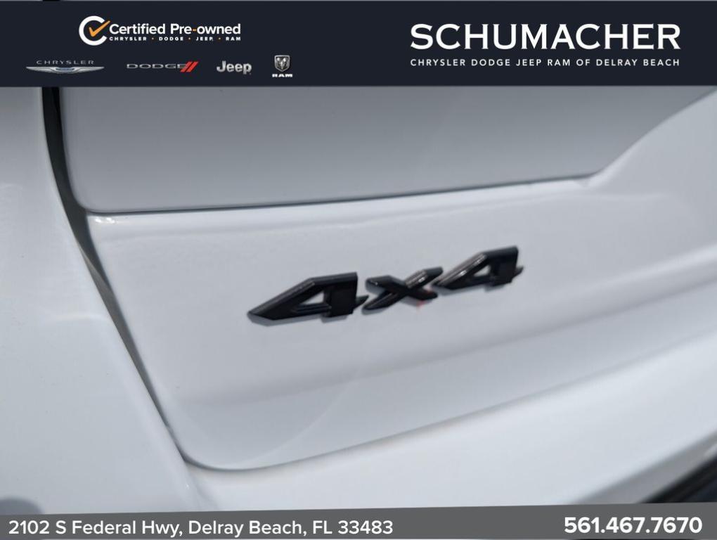 used 2024 Jeep Grand Cherokee car, priced at $39,777