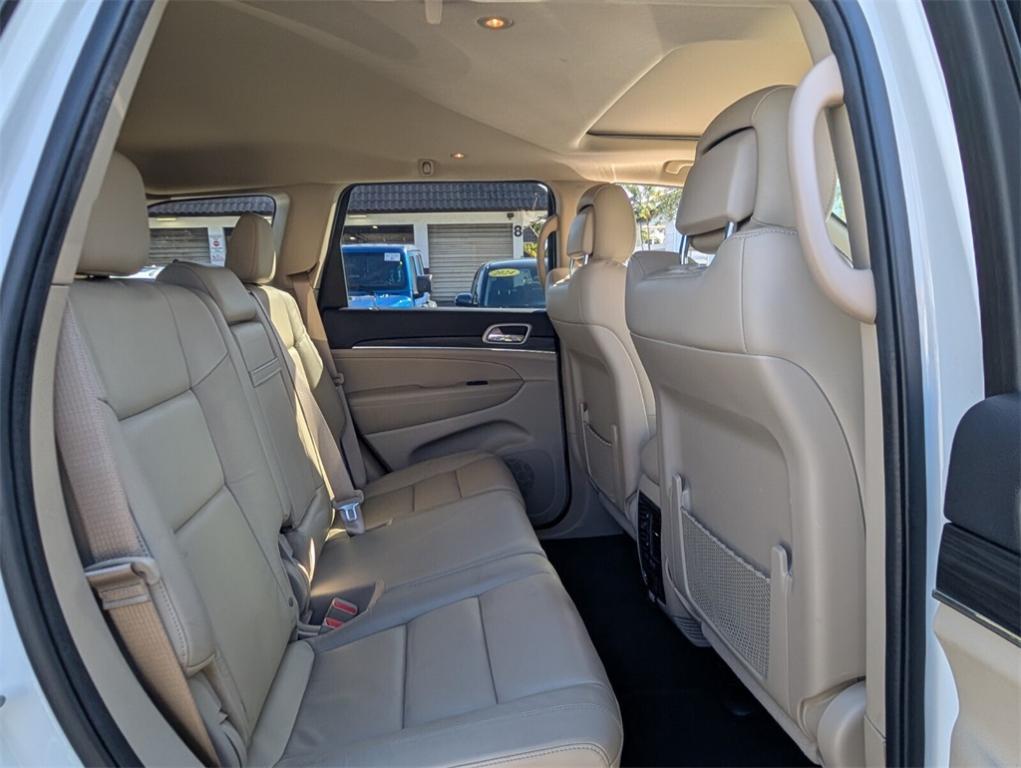 used 2021 Jeep Grand Cherokee car, priced at $17,500