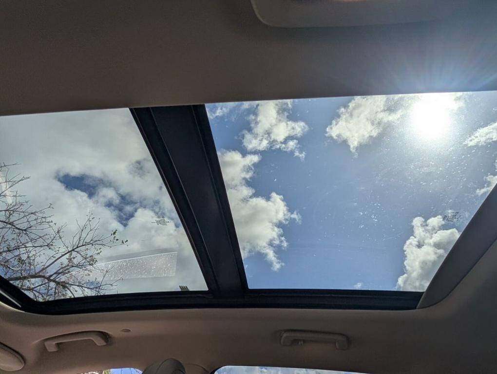 used 2023 Lincoln Nautilus car, priced at $35,998