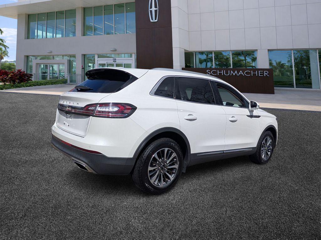 used 2023 Lincoln Nautilus car, priced at $35,998