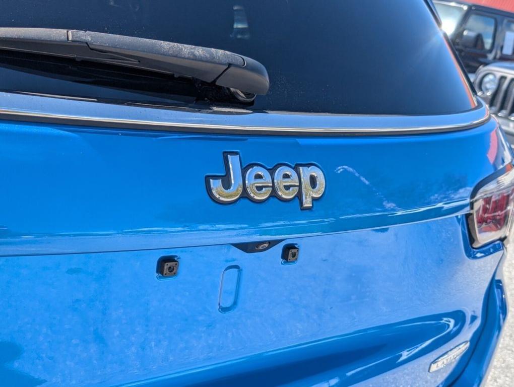 used 2022 Jeep Compass car, priced at $16,888