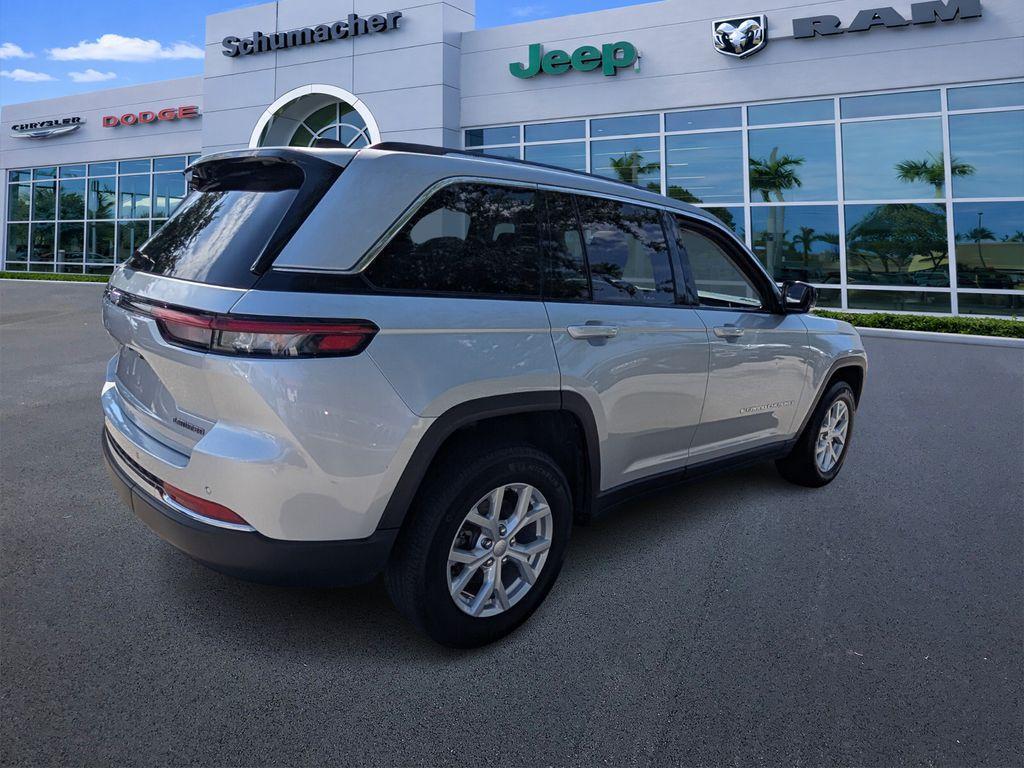 used 2024 Jeep Grand Cherokee car, priced at $33,888