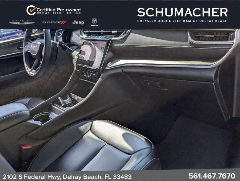 used 2024 Jeep Grand Cherokee car, priced at $31,988