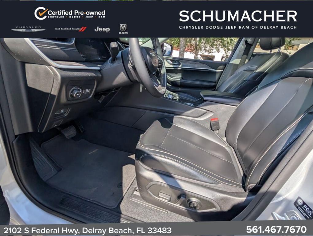 used 2024 Jeep Grand Cherokee car, priced at $31,988