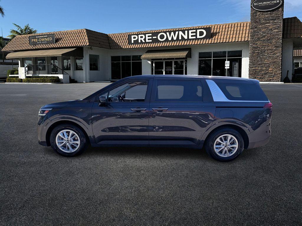used 2023 Kia Carnival car, priced at $20,888