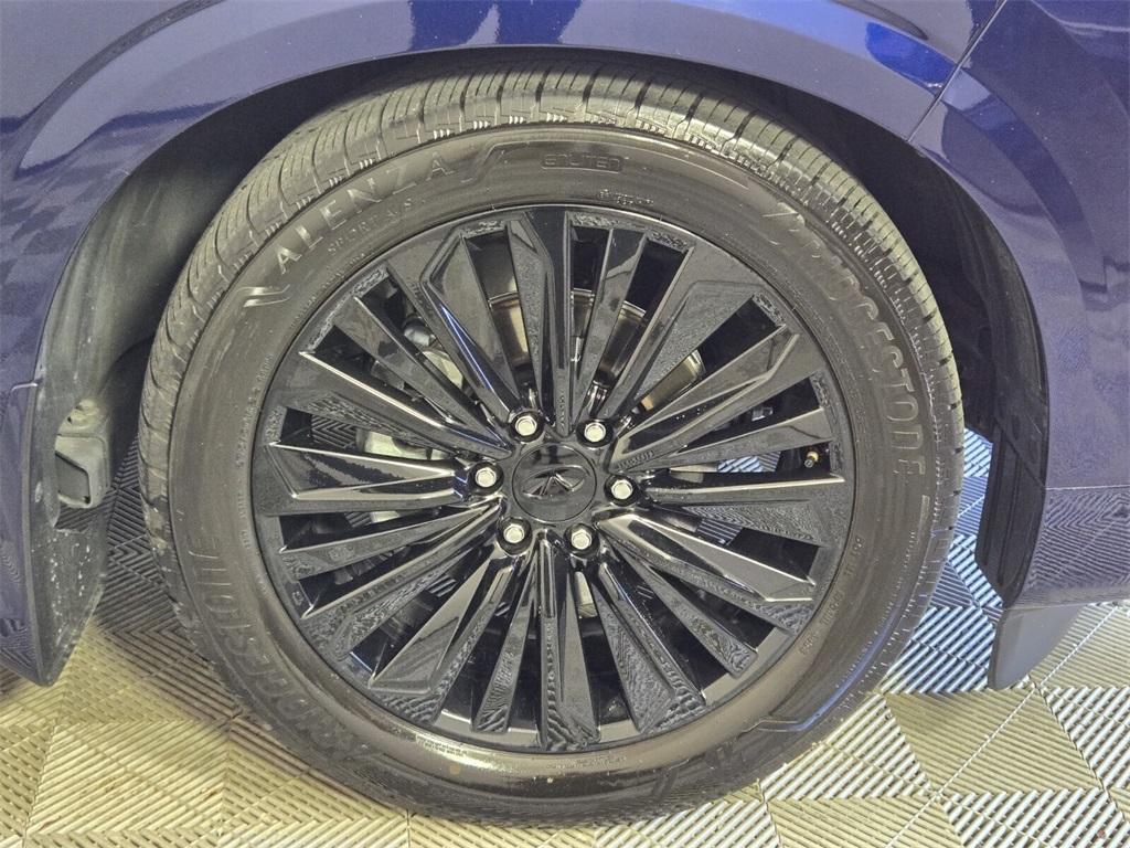 used 2025 INFINITI QX80 car, priced at $74,777