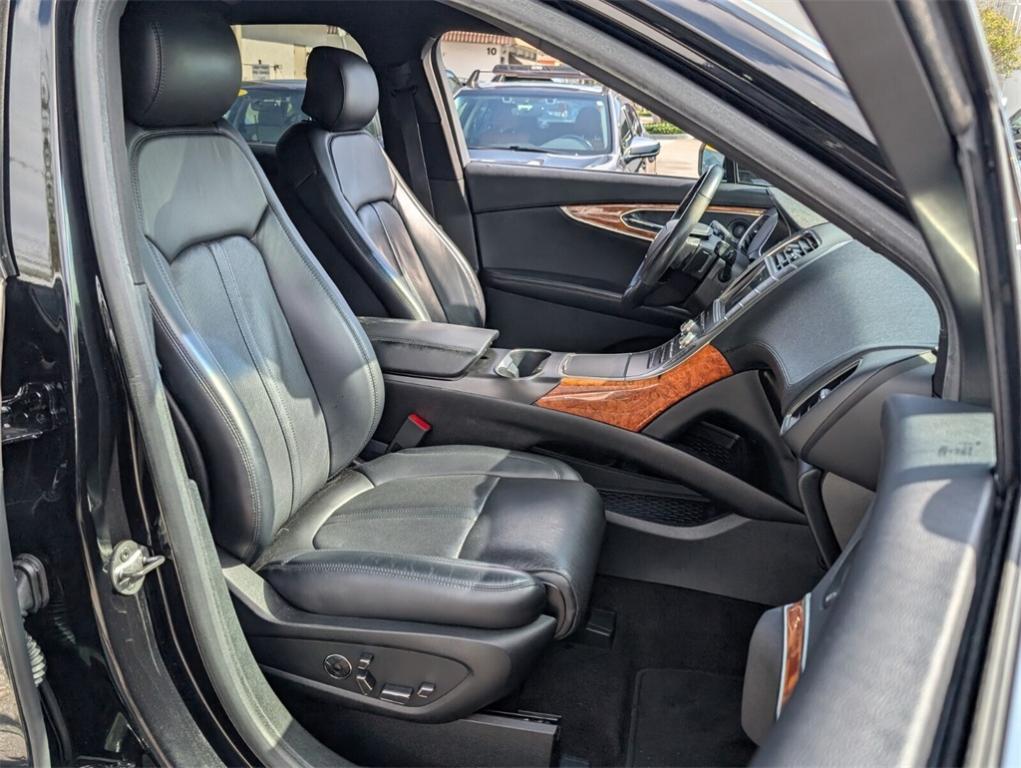 used 2019 Lincoln Nautilus car, priced at $18,888