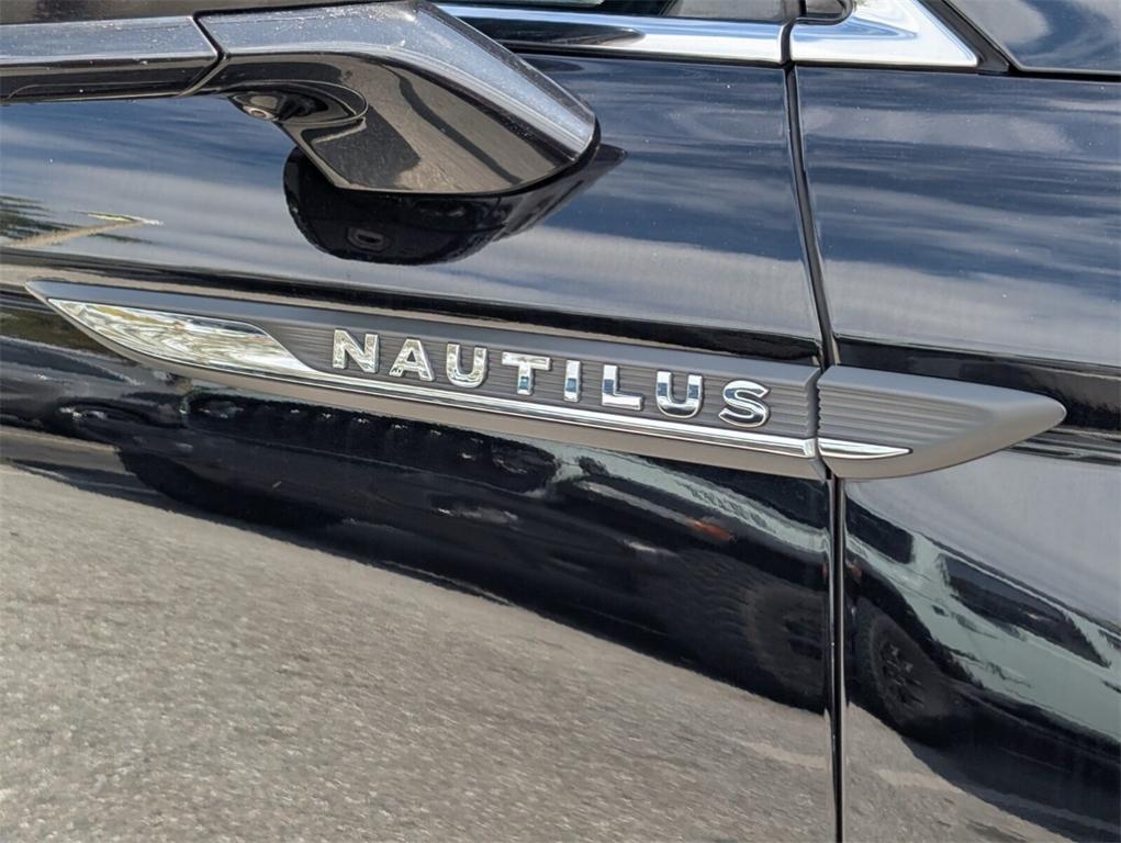 used 2019 Lincoln Nautilus car, priced at $18,888