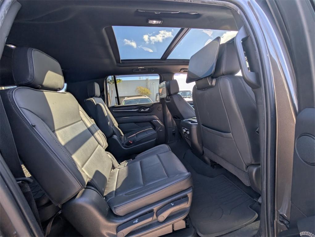 used 2021 GMC Yukon XL car, priced at $49,998