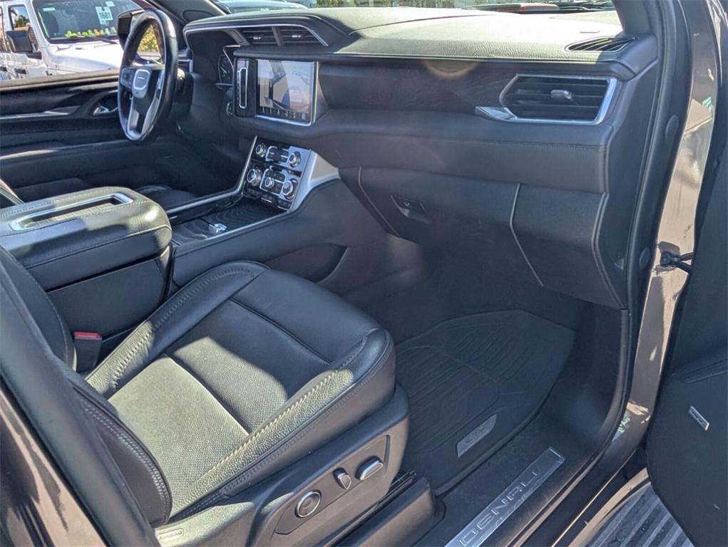 used 2021 GMC Yukon XL car, priced at $49,998