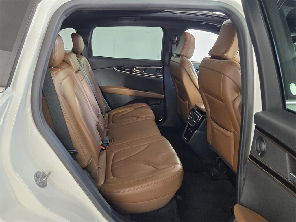 used 2022 Lincoln Nautilus car, priced at $33,888