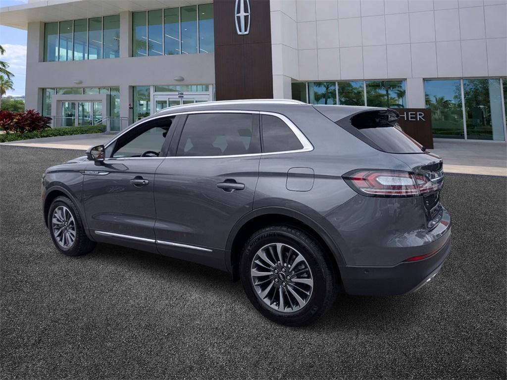 used 2022 Lincoln Nautilus car, priced at $32,998