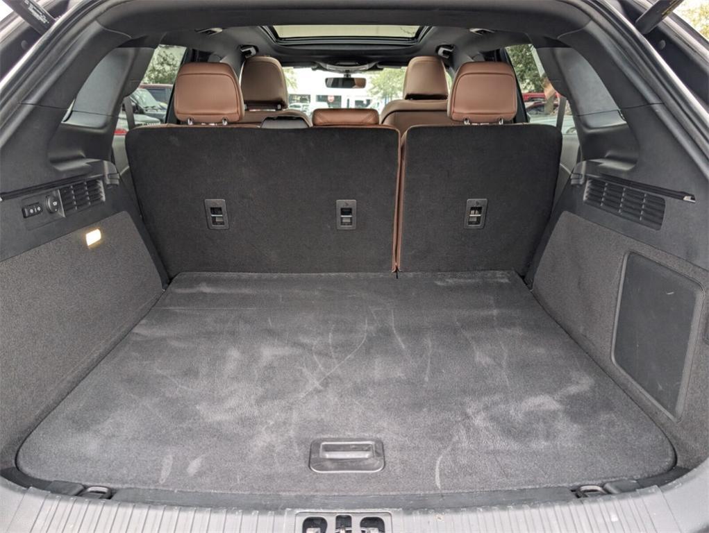 used 2022 Lincoln Nautilus car, priced at $32,998