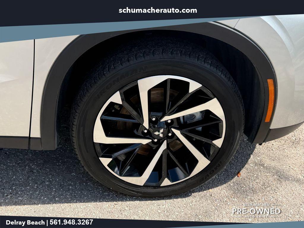 used 2024 Mitsubishi Outlander car, priced at $23,698