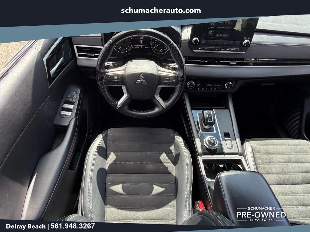 used 2024 Mitsubishi Outlander car, priced at $23,698
