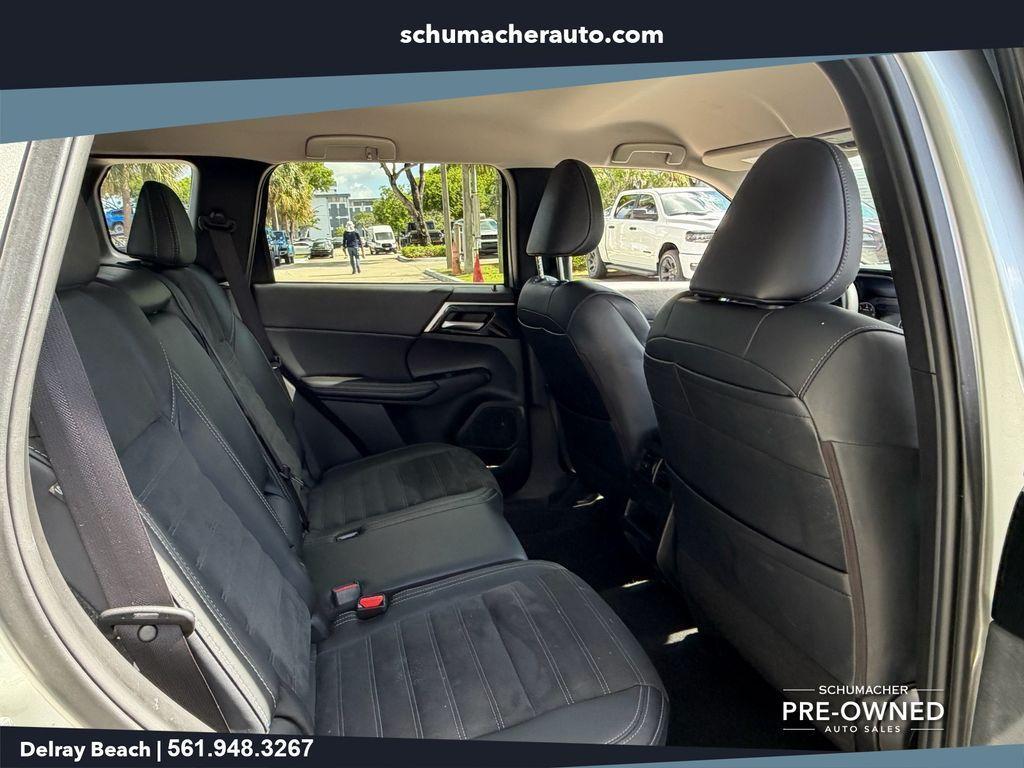 used 2024 Mitsubishi Outlander car, priced at $23,698