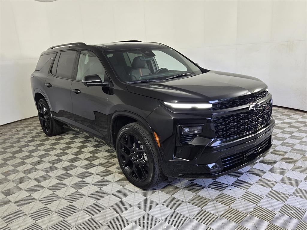 used 2024 Chevrolet Traverse car, priced at $46,988