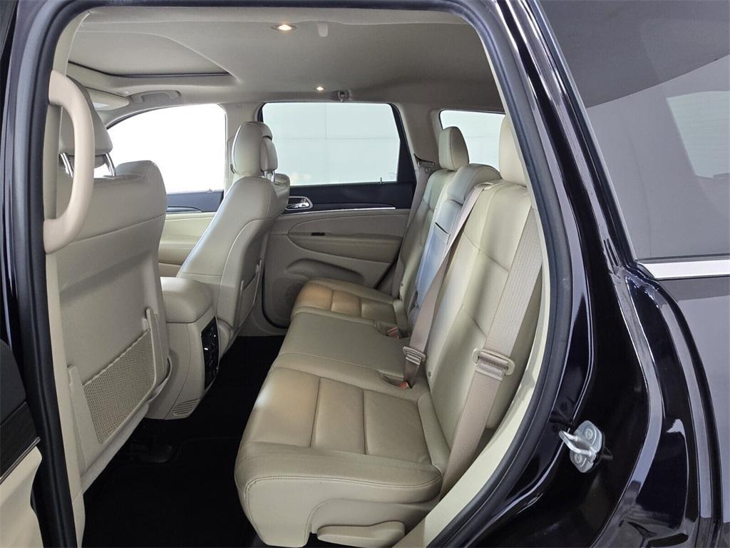 used 2021 Jeep Grand Cherokee car, priced at $16,488