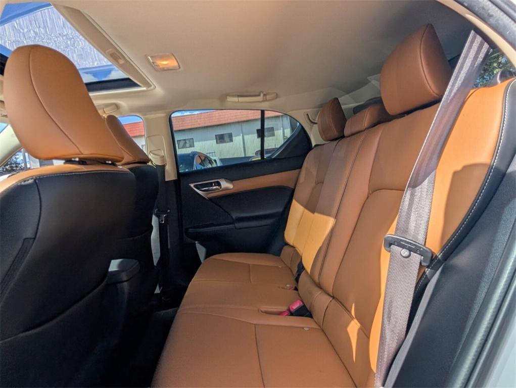 used 2015 Lexus CT 200h car, priced at $13,988