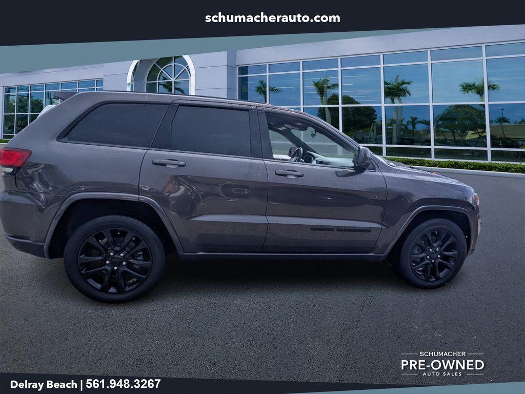 used 2021 Jeep Grand Cherokee car, priced at $15,998