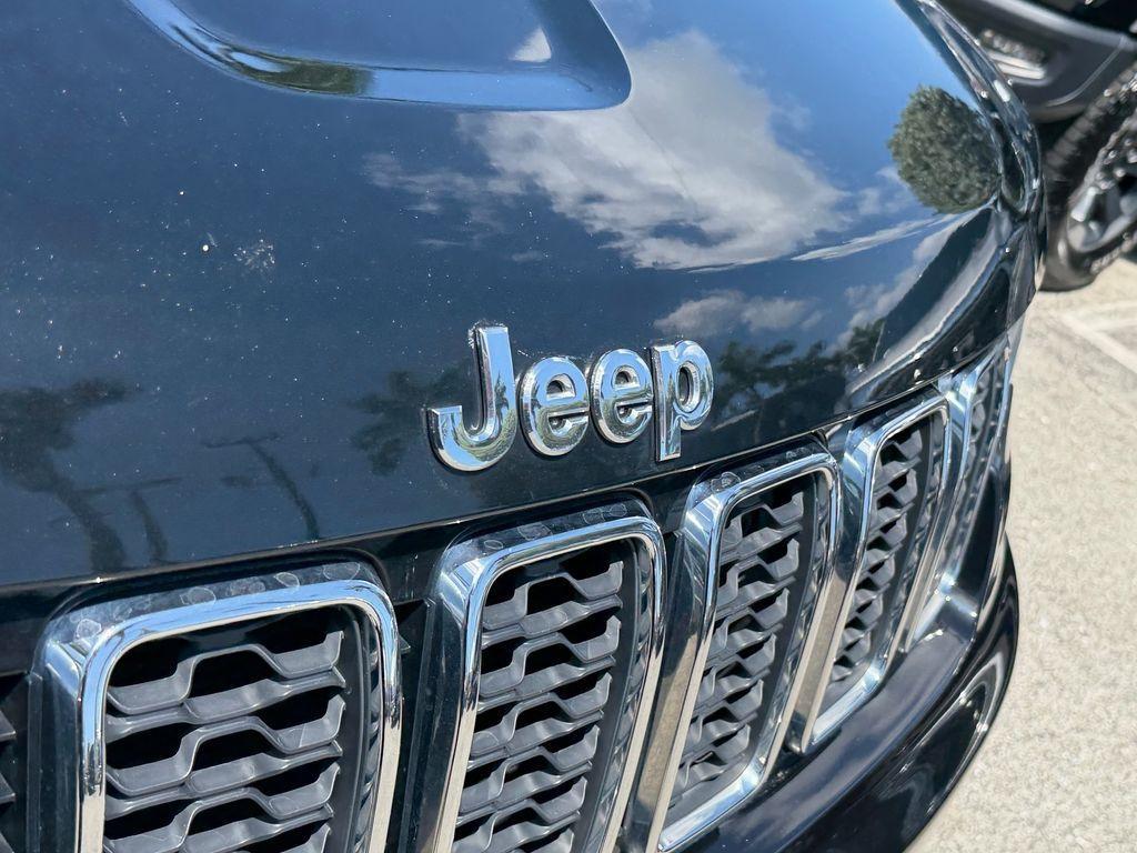 used 2020 Jeep Grand Cherokee car, priced at $22,098