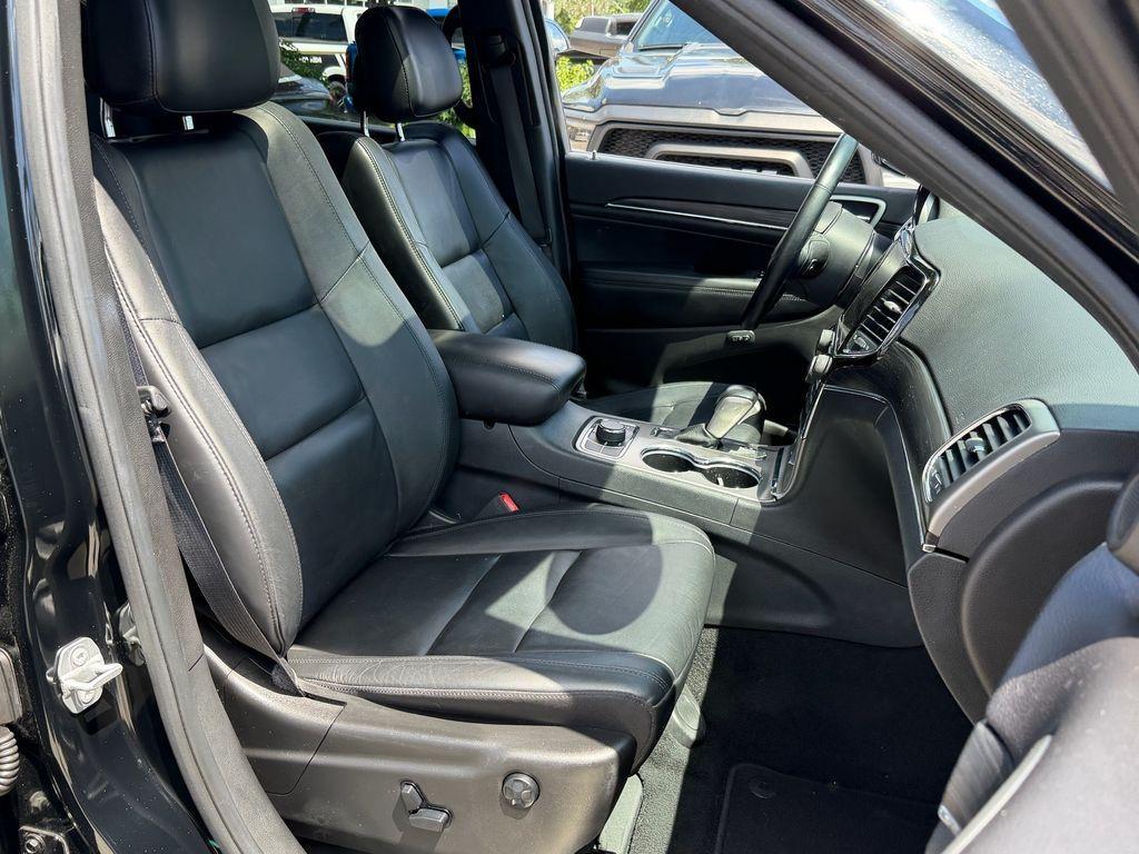 used 2020 Jeep Grand Cherokee car, priced at $22,098