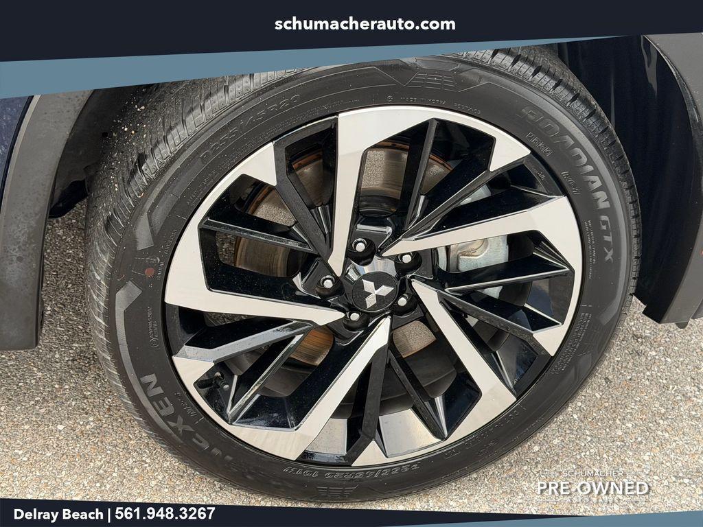 used 2024 Mitsubishi Outlander car, priced at $23,800