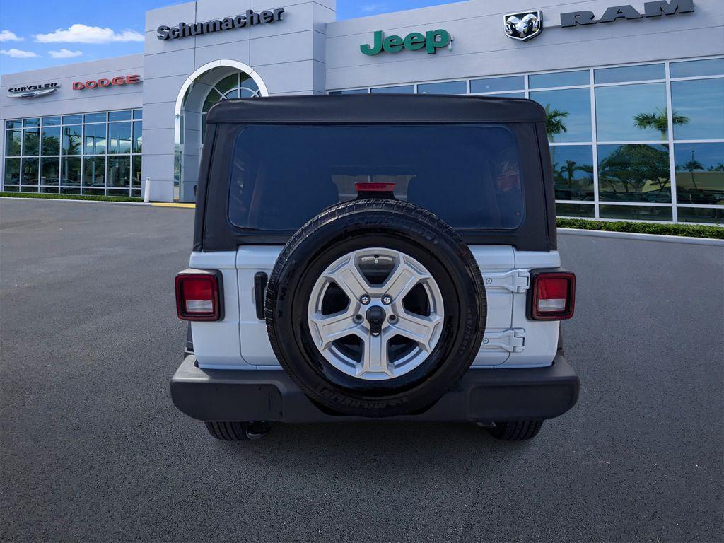 used 2022 Jeep Wrangler Unlimited car, priced at $29,000