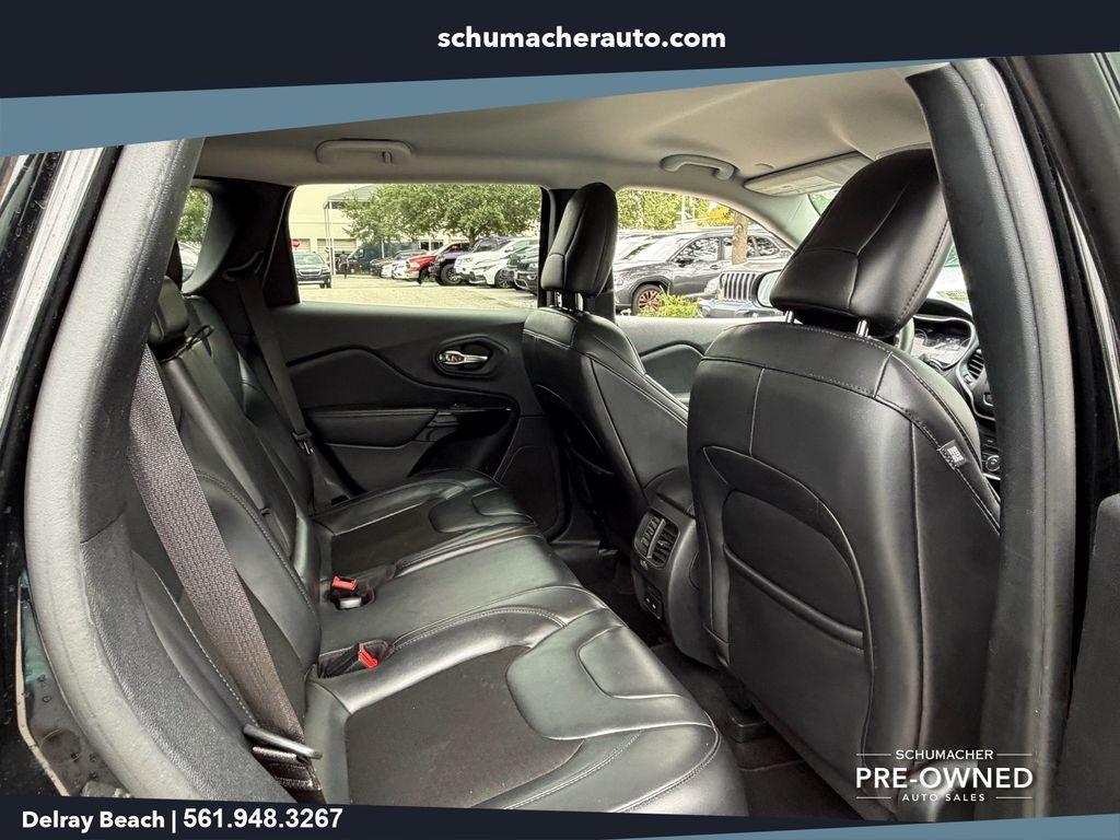 used 2020 Jeep Cherokee car, priced at $14,777