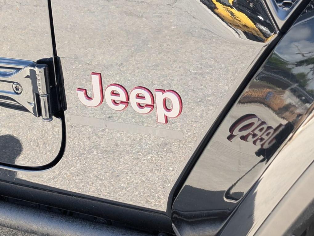 used 2023 Jeep Gladiator car, priced at $35,698
