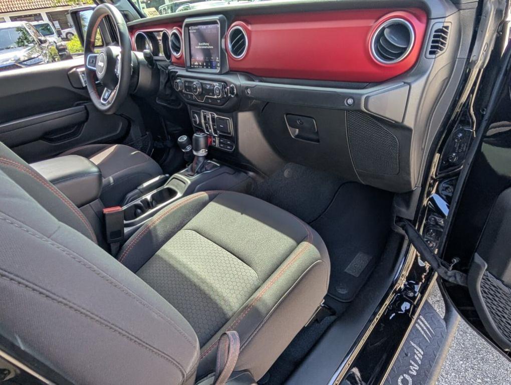 used 2023 Jeep Gladiator car, priced at $35,698
