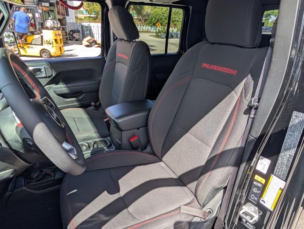 used 2023 Jeep Gladiator car, priced at $35,698