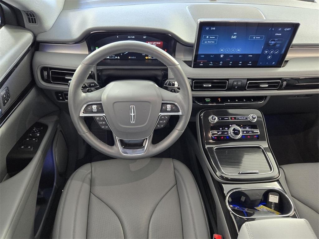 used 2023 Lincoln Nautilus car, priced at $39,998