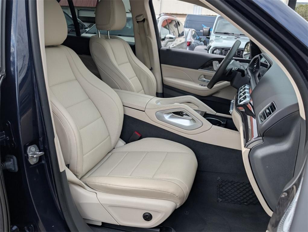 used 2020 Mercedes-Benz GLE 350 car, priced at $29,698