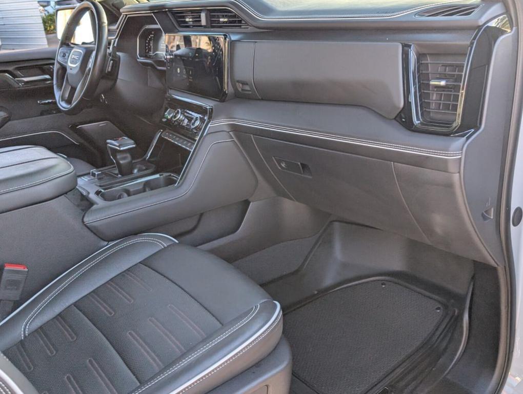 used 2024 GMC Sierra 1500 car, priced at $58,800