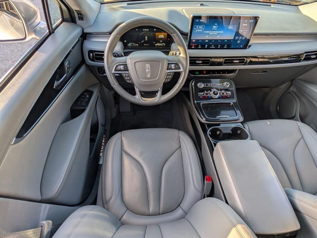 used 2022 Lincoln Nautilus car, priced at $30,000