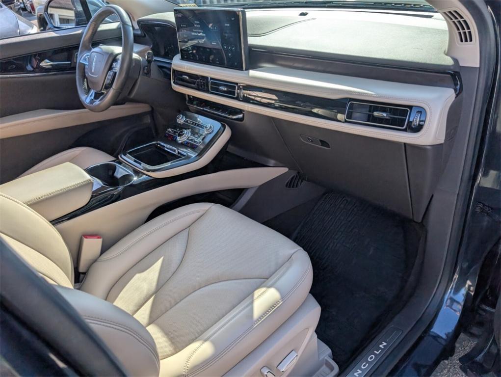 used 2021 Lincoln Nautilus car, priced at $28,988