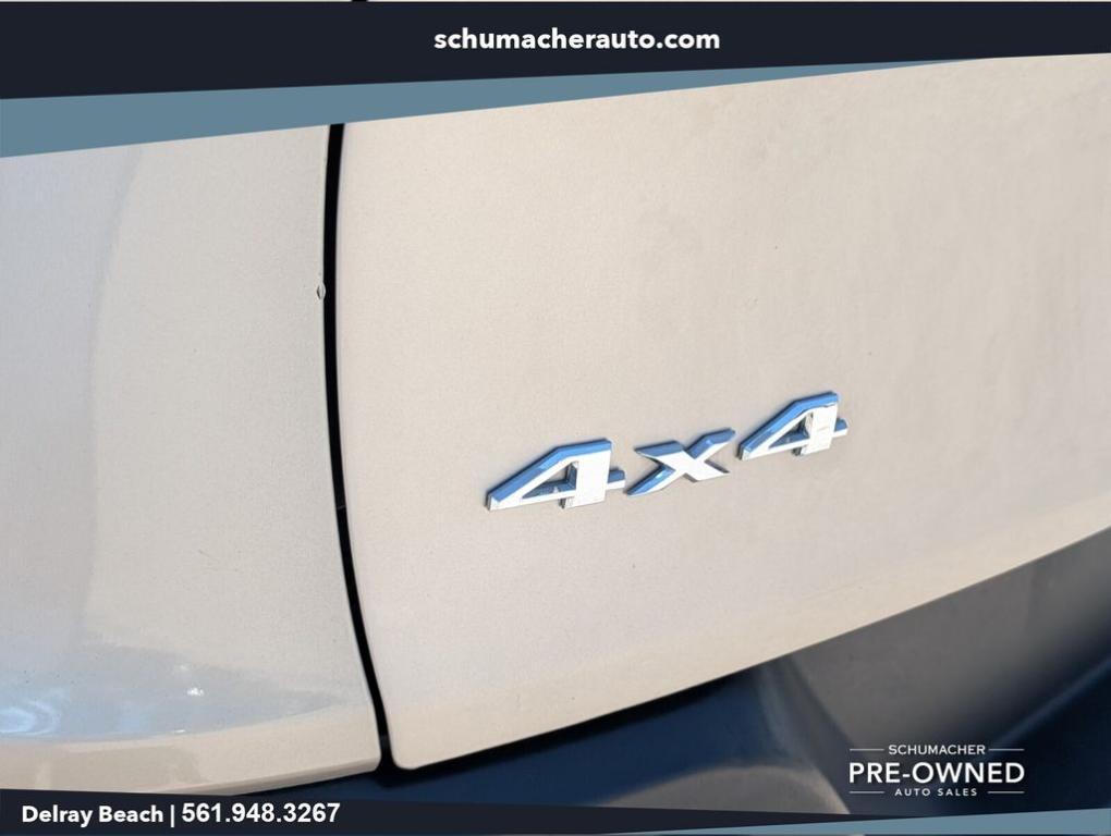 used 2015 Jeep Cherokee car, priced at $13,500
