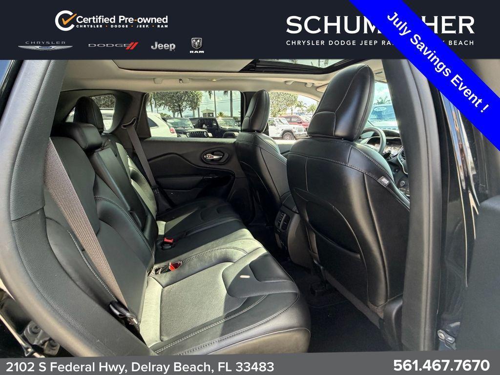 used 2023 Jeep Cherokee car, priced at $21,381