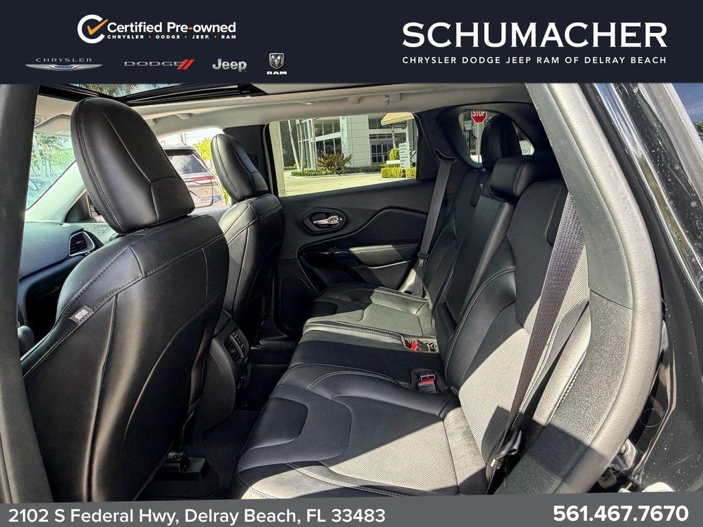 used 2023 Jeep Cherokee car, priced at $21,788