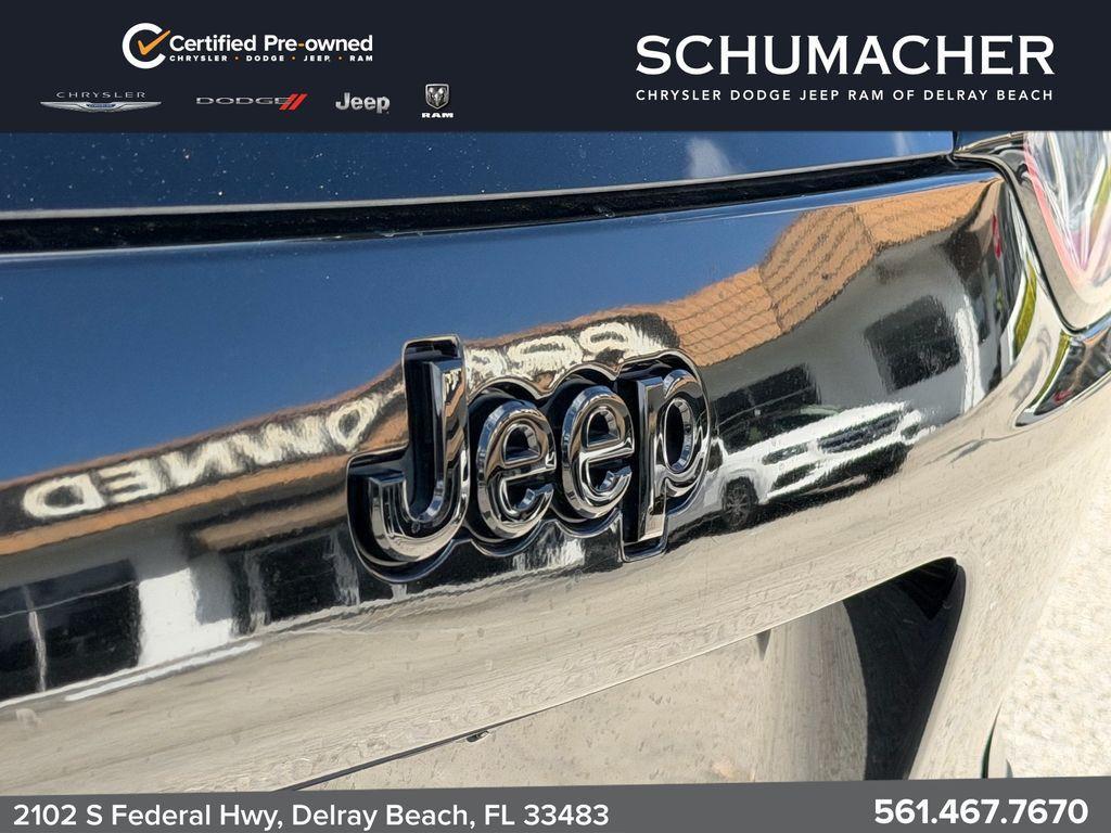 used 2023 Jeep Cherokee car, priced at $21,788