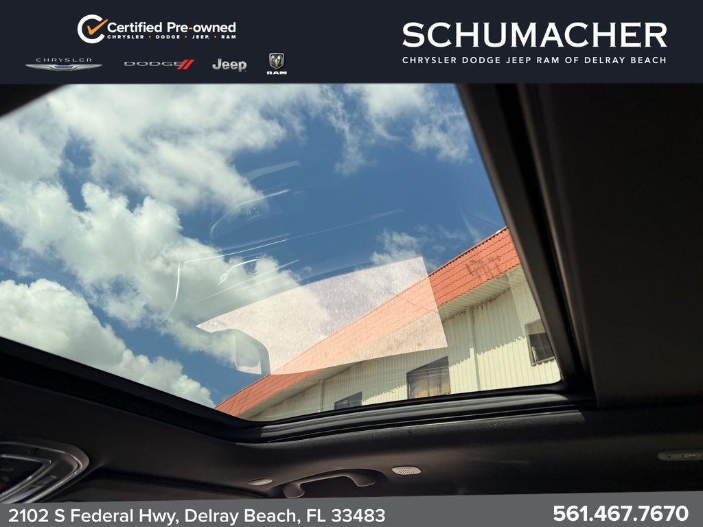 used 2022 Jeep Grand Cherokee car, priced at $31,678
