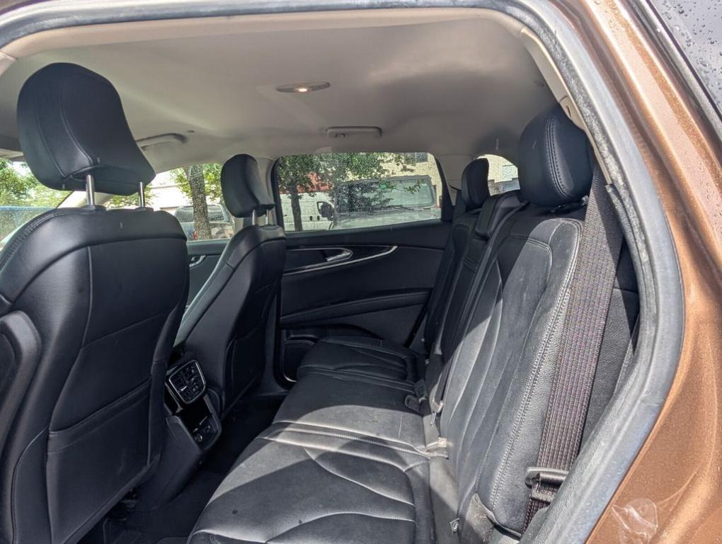 used 2022 Lincoln Nautilus car, priced at $24,988