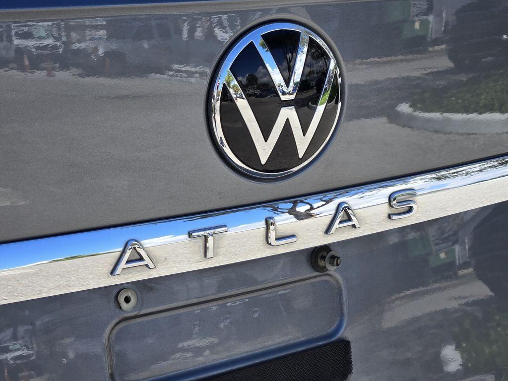 used 2022 Volkswagen Atlas car, priced at $26,000