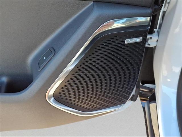 new 2026 Chevrolet Traverse car, priced at $59,315