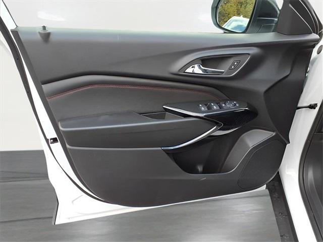 new 2026 Chevrolet Trax car, priced at $27,730