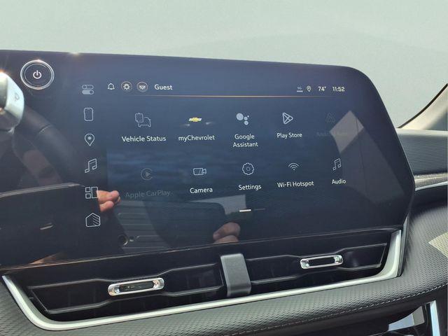 new 2026 Chevrolet Equinox car, priced at $32,579