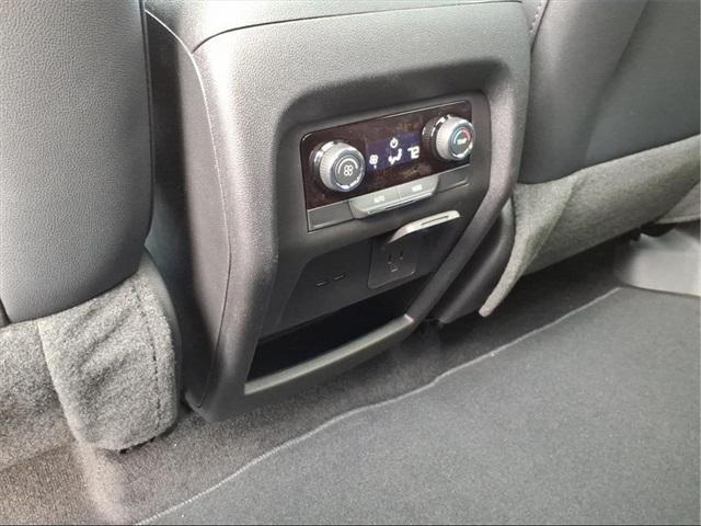 new 2026 Chevrolet Traverse car, priced at $51,788